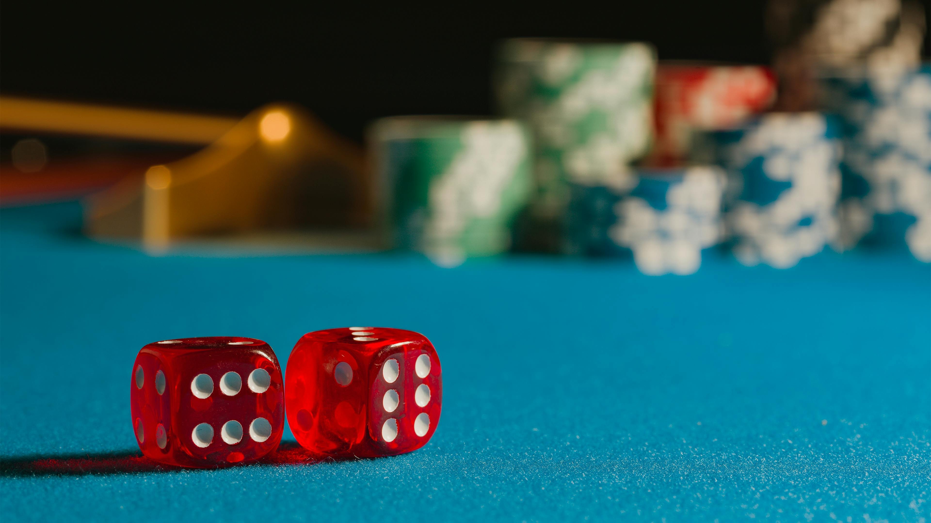 Detail tiket taruhan parlay sepak bola di platform oregon 03 menunjukkan setiap kaki dan odds kumulatif